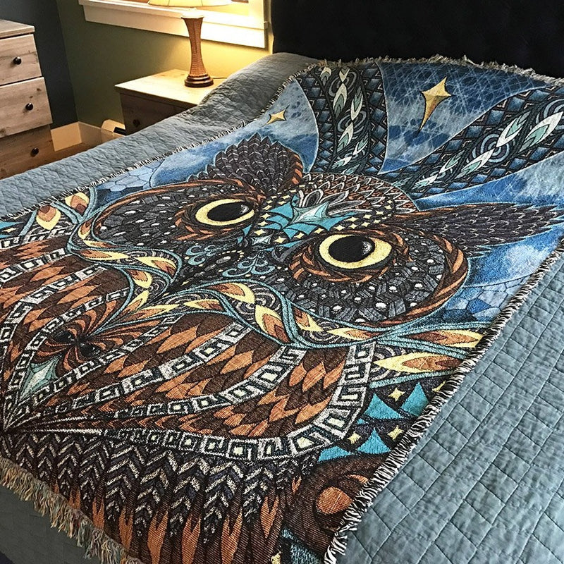Owl Eyes - Woven Blanket